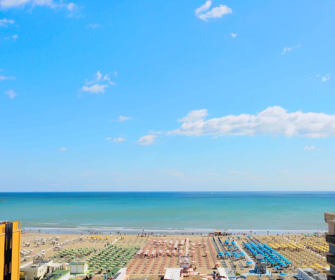 Hotel Ali D'Oro Римини Экстерьер фото