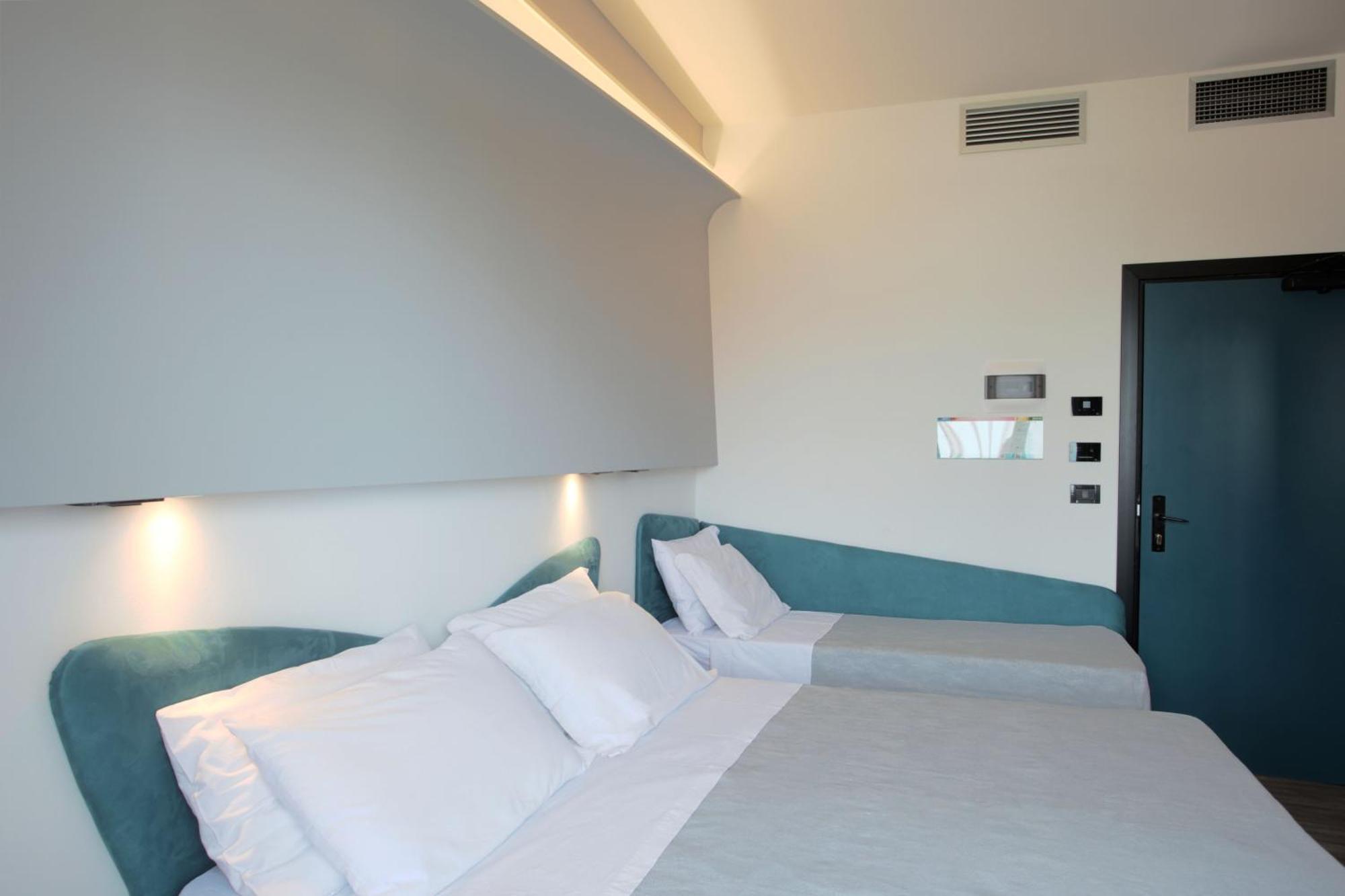Hotel Ali D'Oro Римини Номер фото