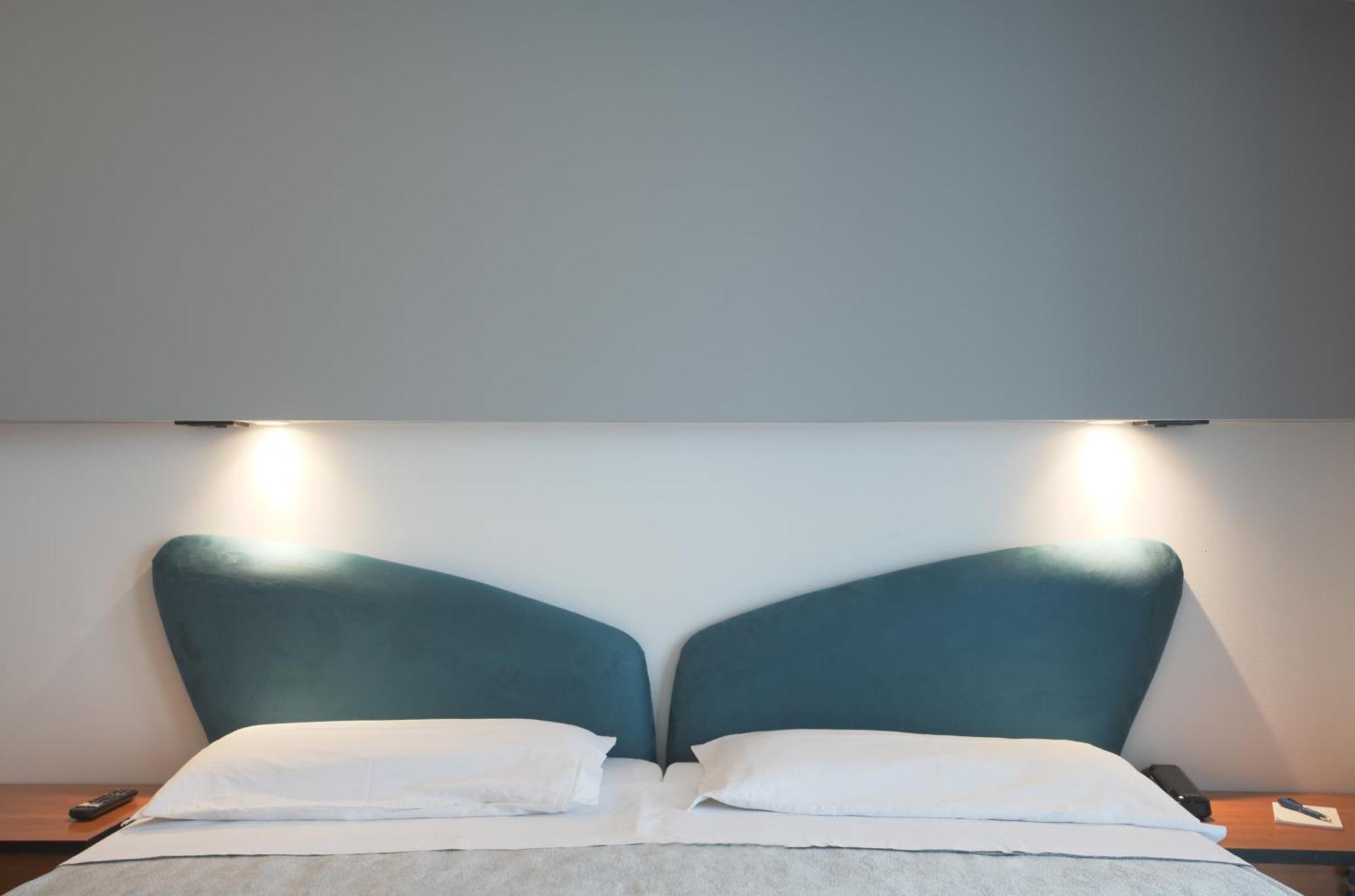 Hotel Ali D'Oro Римини Экстерьер фото