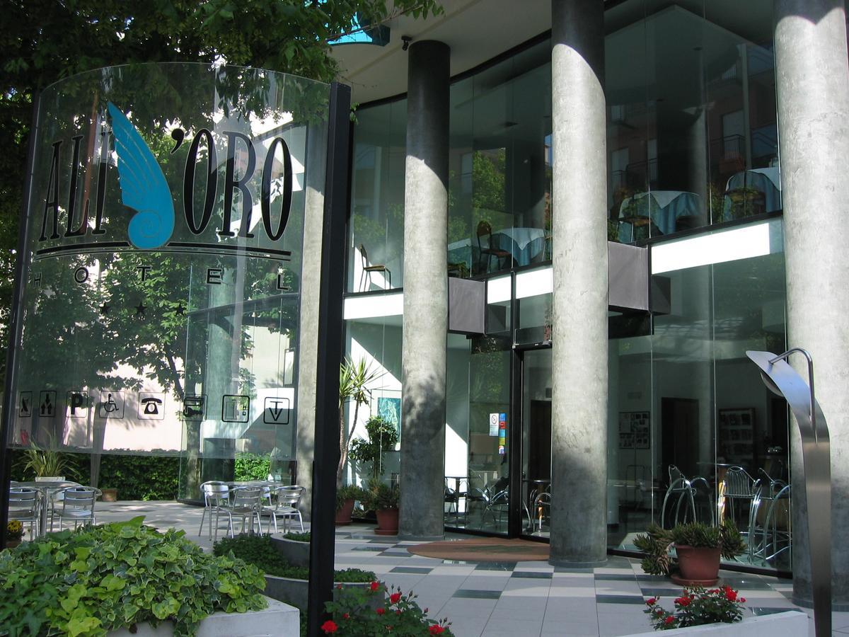 Hotel Ali D'Oro Римини Экстерьер фото